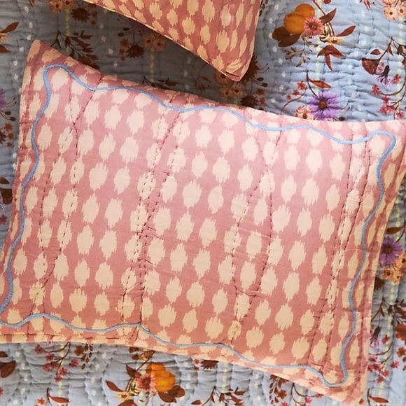 NWOT Anthropologie Iluka Cotton Printed Floral Shams, Set of 2 Standard Shams - Picture 2 of 12